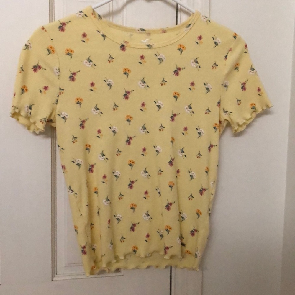 floral print yellow top